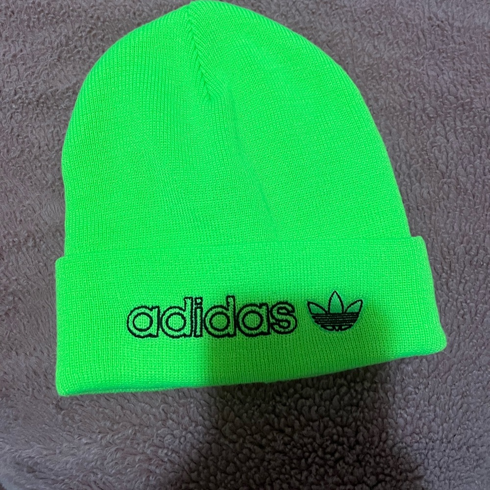 Adidas beanie